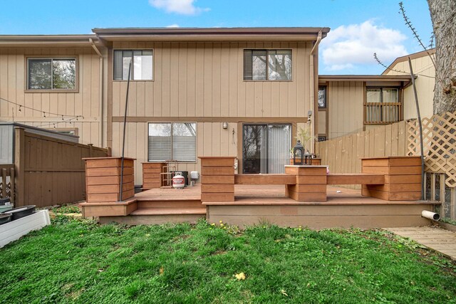 791 Overland Ct, Roselle, IL 60172 - rear view of house featuring fence and a deck