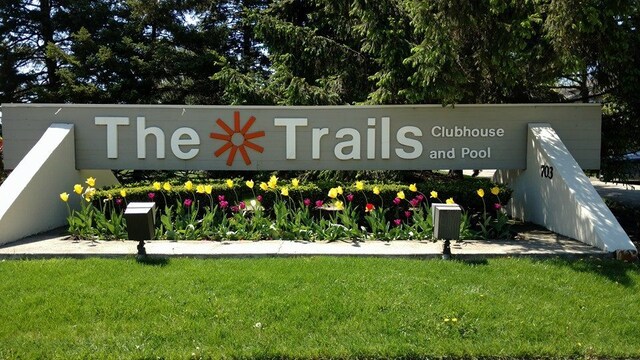 791 Overland Ct, Roselle, IL 60172 - community / neighborhood sign featuring a yard