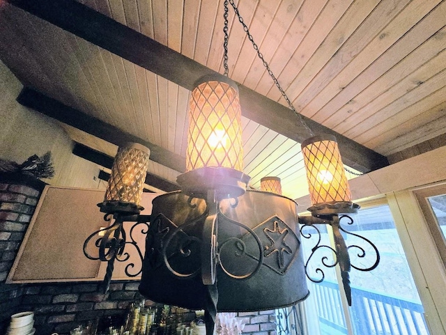 12211 S 93rd Ave, Palos Park, IL 60464 - detailed view of wooden ceiling and beam ceiling