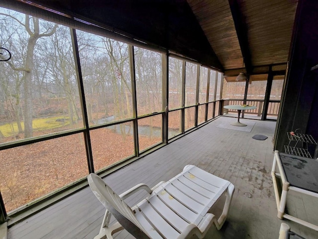 12211 S 93rd Ave, Palos Park, IL 60464 - sunroom with plenty of natural light and lofted ceiling