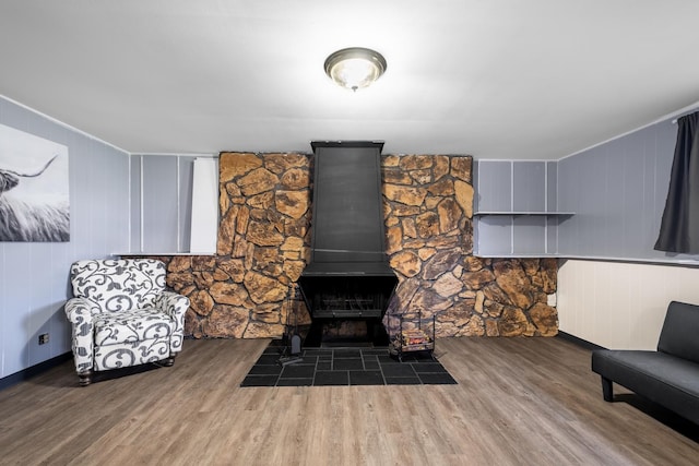 2532 Lee St, Woodridge, IL 60517 - living room with wood finished floors and a wood stove