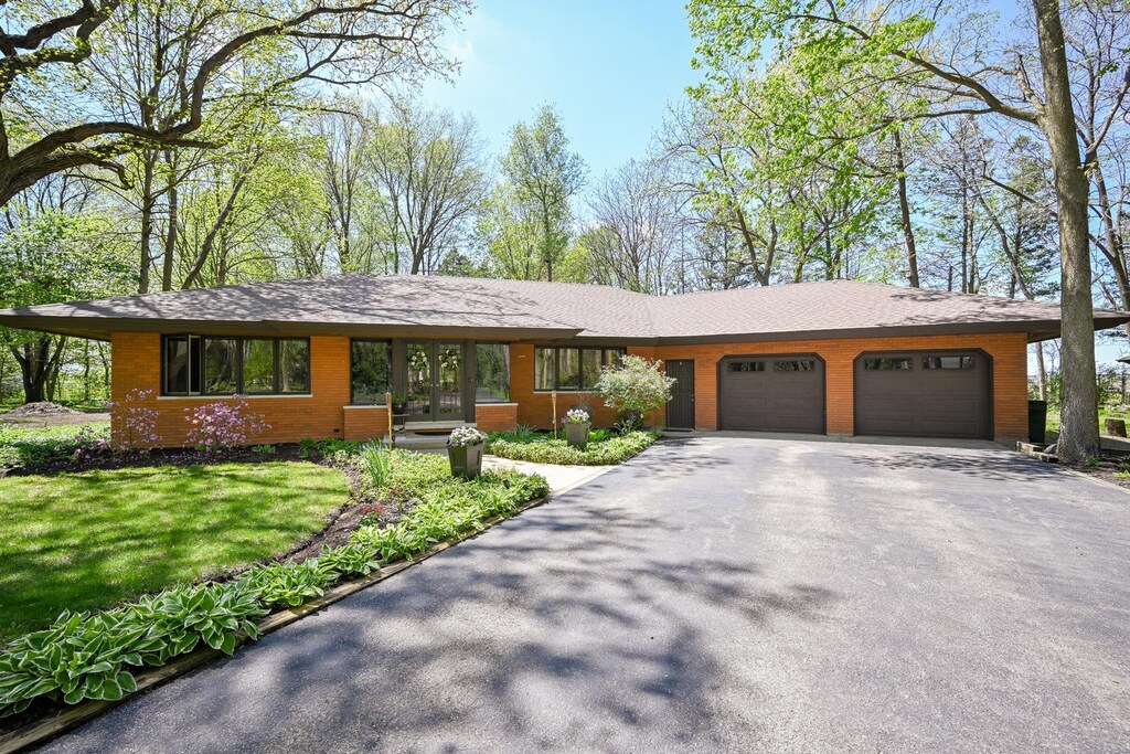 2588J Rock Creek Rd, Plano, IL 60545 - photo 1