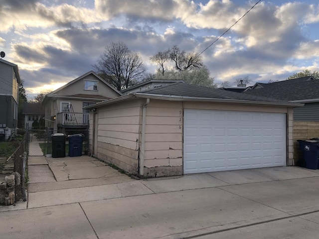 926 S Lathrop Ave, Forest Park, IL 60130 - garage featuring fence and driveway