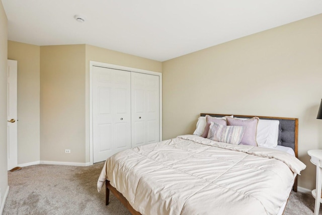 34457 N Bluestem Rd, Round Lake, IL 60073 - carpeted bedroom featuring baseboards and a closet