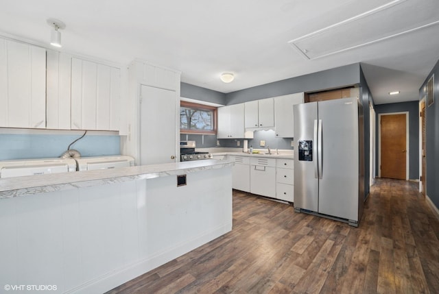 127 Tilton Park Dr, Dekalb, IL 60115 - kitchen with light countertops, white cabinetry, appliances with stainless steel finishes, and dark wood-style flooring
