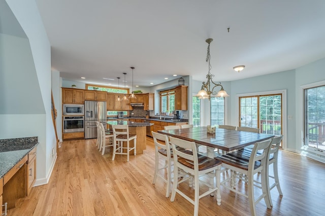3908 Royal Portrush Dr, Naperville, IL 60564 - dining space featuring light wood finished floors, recessed lighting, and baseboards