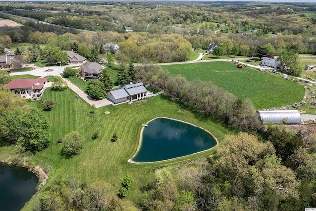 5620 Ridgeline Dr, Quincy, IL 62305 - aerial view of property and surrounding area featuring a large body of water