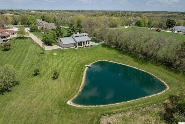 5620 Ridgeline Dr, Quincy, IL 62305 - aerial view of property and surrounding area with a nearby body of water