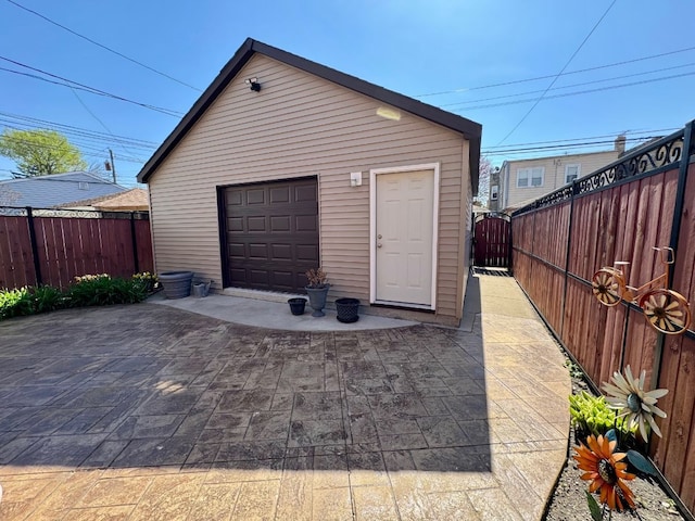 4941 N Kilpatrick Ave, Chicago, IL 60630 - detached garage with fence