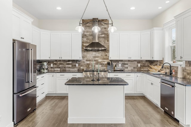 4220 166th Ln, Lowell, IN 46356 - kitchen featuring a sink, a kitchen island, stainless steel appliances, and tasteful backsplash