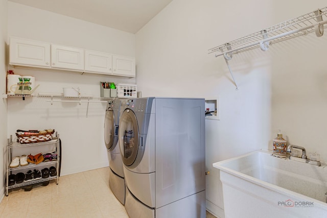 1330 Horizon Trl, Wheeling, IL 60090 - clothes washing area featuring laundry area, a sink, light floors, and separate washer and dryer