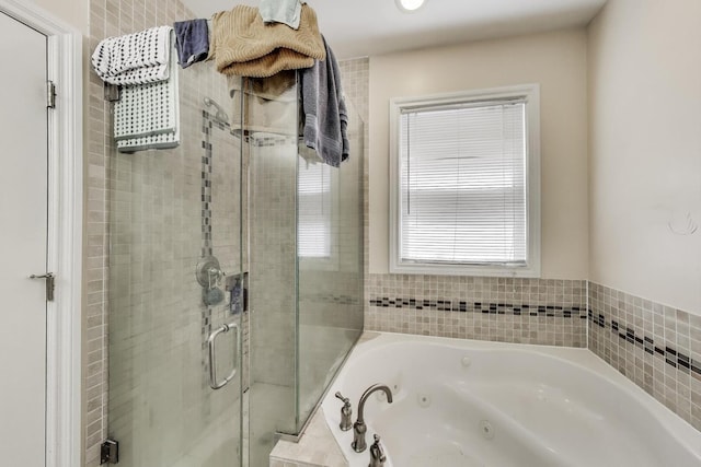 6527 S Drexel Ave, Chicago, IL 60637 - bathroom featuring a shower stall and a tub with jets