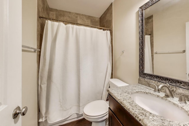 6527 S Drexel Ave, Chicago, IL 60637 - full bath with toilet and vanity