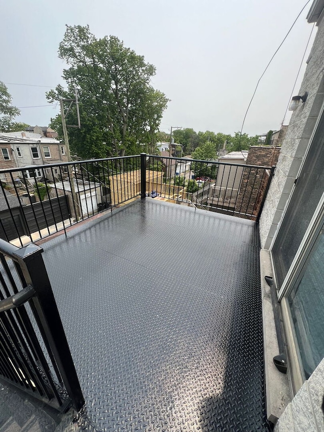 6527 S Drexel Ave, Chicago, IL 60637 - view of deck