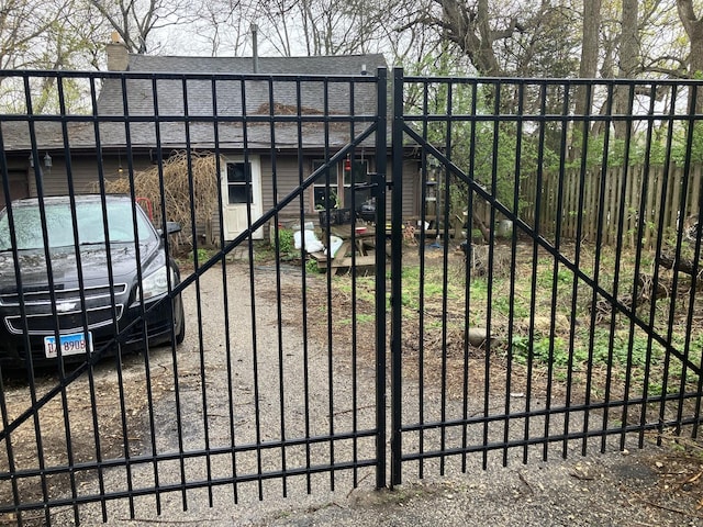 26862 W Longwood Dr, Ingleside, IL 60041 - view of gate