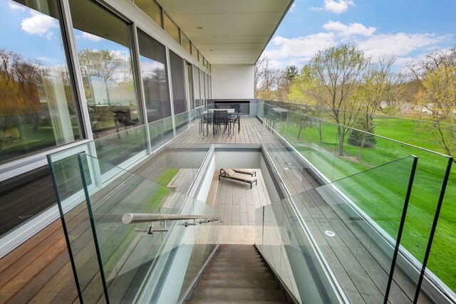 5N770 Pearson Dr, Wayne, IL 60184 - balcony featuring outdoor dining space