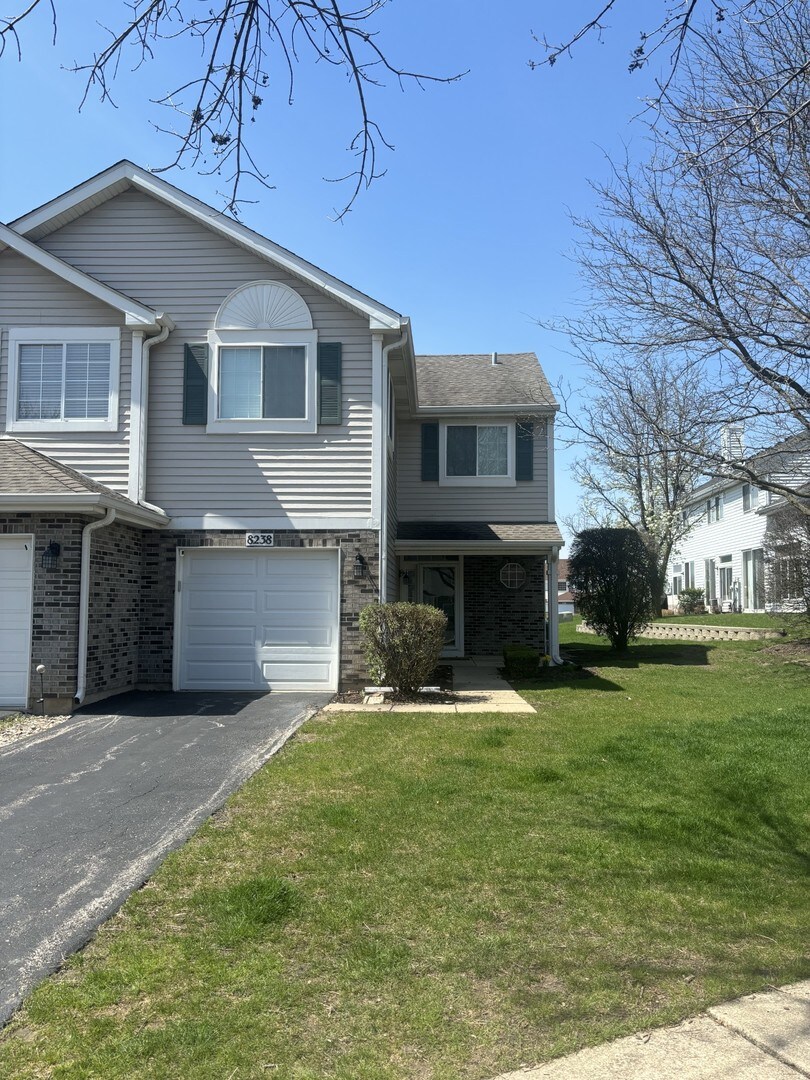 8238 Ripple Ridge Dr -, Unit Darien, IL 60561 - photo 1