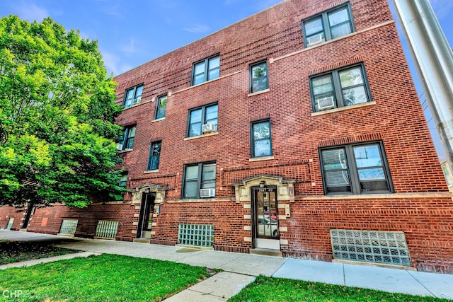 1949 W Argyle St Unit 1, Chicago, IL 60640 - view of property