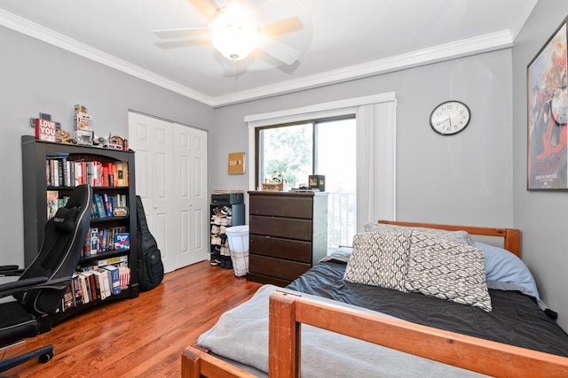 9201 175th St, Tinley Park, IL 60487 - bedroom featuring ornamental molding, wood finished floors, a ceiling fan, a closet, and an office area