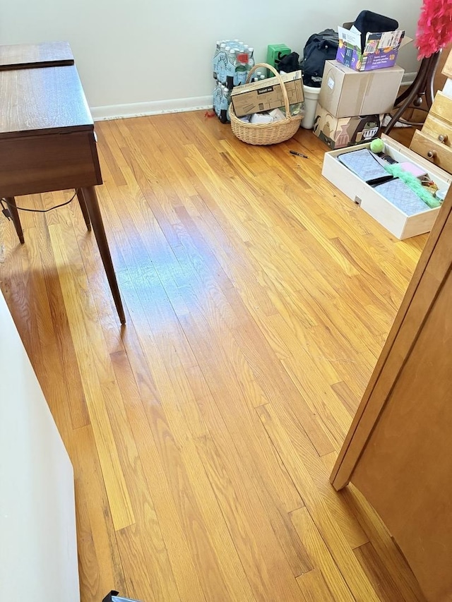 interior details with wood finished floors
