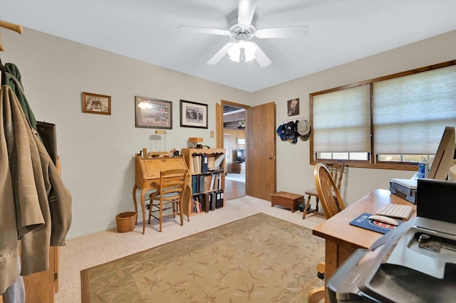 office area with ceiling fan