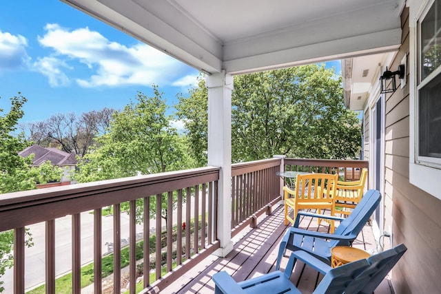 104 E Winchester Rd Unit E, Libertyville, IL 60048 - view of wooden terrace