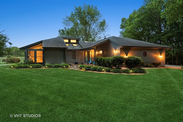 62 Foxhurst Ln, Newark, IL 60541 - view of front of home featuring a front yard