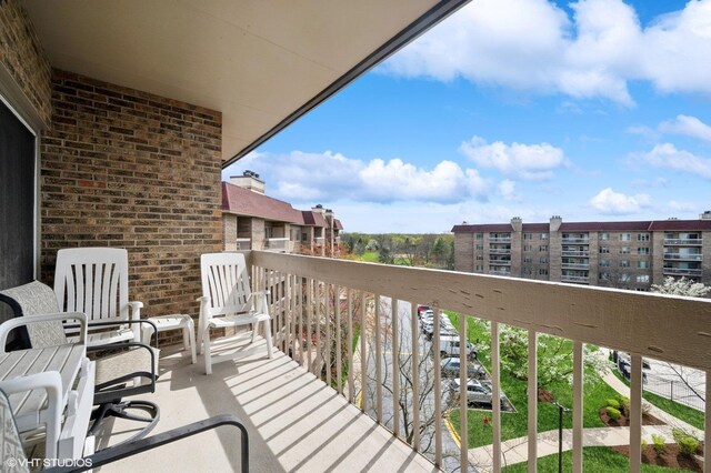 1220 Rudolph Rd Unit 5F, Northbrook, IL 60062 - view of balcony