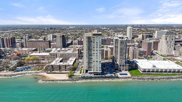 6301 N Sheridan Rd Unit 10F, Chicago, IL 60660 - bird's eye view with a water view and a city view