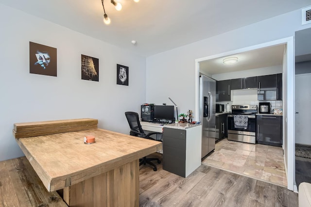 6301 N Sheridan Rd Unit 10F, Chicago, IL 60660 - office featuring visible vents and light wood-type flooring