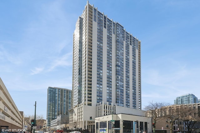 1122 N Clark St Unit 3501, Chicago, IL 60610 - view of building exterior featuring a view of city