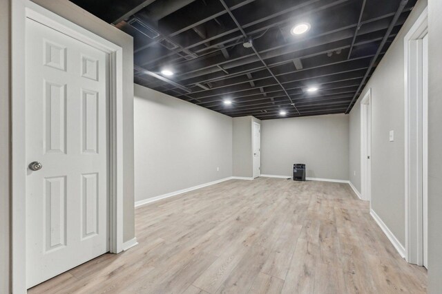 530 Thompson Ave, Winthrop Harbor, IL 60096 - finished below grade area featuring light wood-style floors and baseboards