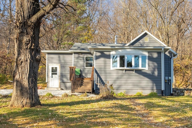 618 Princeton Rd, Depue, IL 61322 - bungalow featuring a front yard