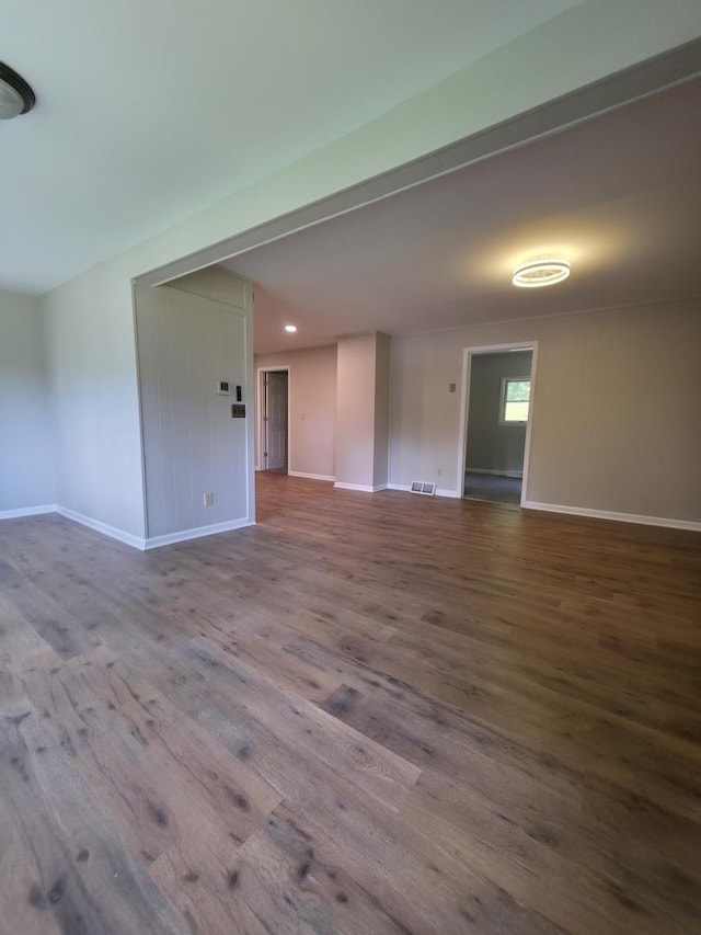 618 Princeton Rd, Depue, IL 61322 - spare room featuring dark wood-style floors and recessed lighting