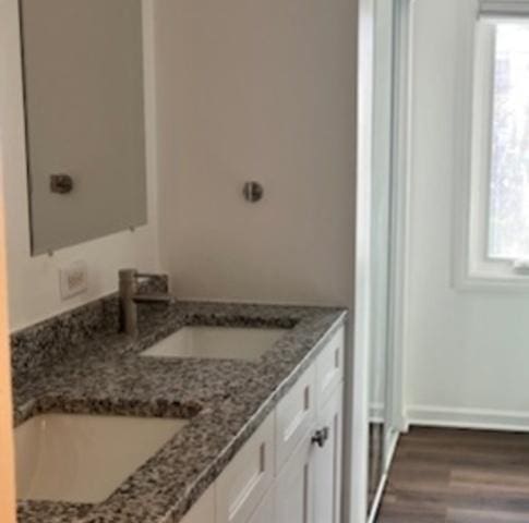 330 Oakwood St, Park Forest, IL 60466 - view of bathroom