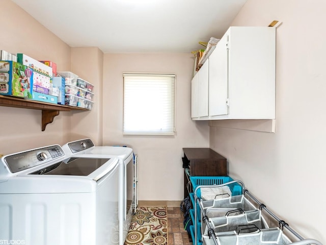 15720 Deerfield Ct Unit 2N, Orland Park, IL 60462 - laundry area with washing machine and dryer, cabinet space, and baseboards
