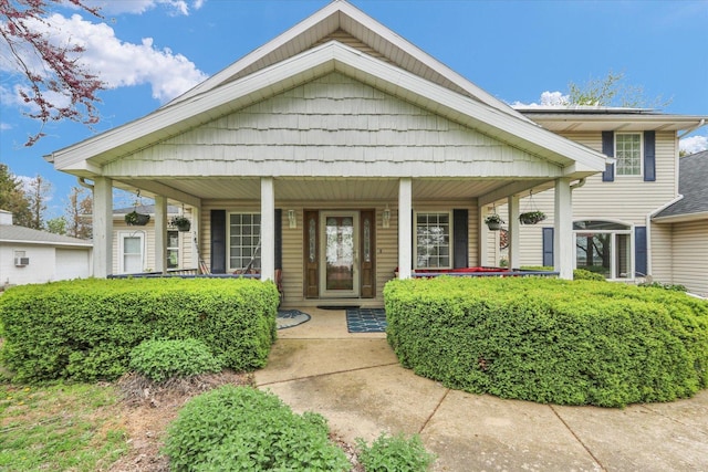view of front of house featuring a porch