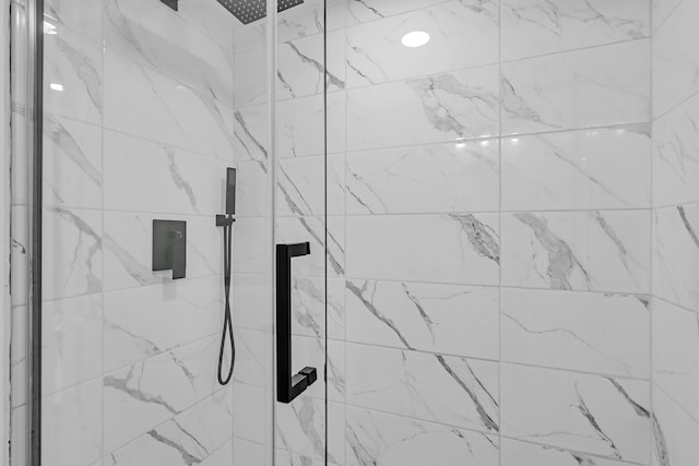 245 N Smith St Unit 2W, Palatine, IL 60067 - details with a marble finish shower