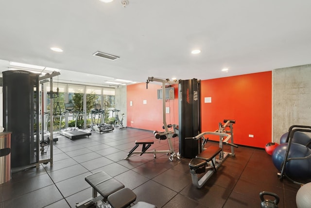 659 W Randolph St Unit 1720, Chicago, IL 60661 - exercise room with floor to ceiling windows and recessed lighting