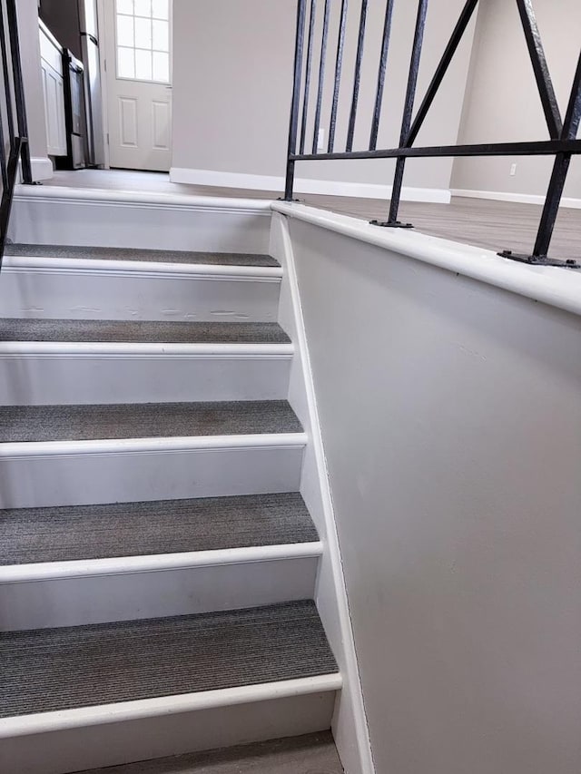 2007 E Vermont Ave, Urbana, IL 61802 - view of staircase
