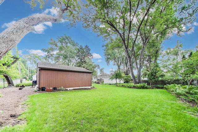 2021 Oak Dr, Mchenry, IL 60050 - fenced backyard featuring an outdoor structure