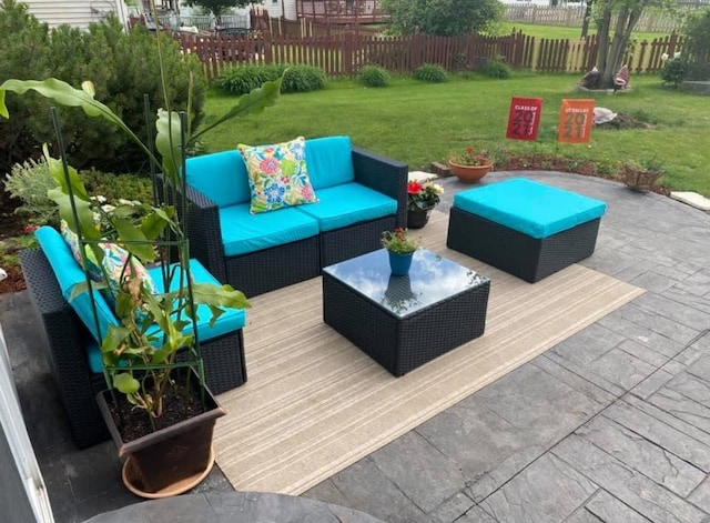 185 Wedgeport Cir, Romeoville, IL 60446 - view of yard featuring a patio area and fence