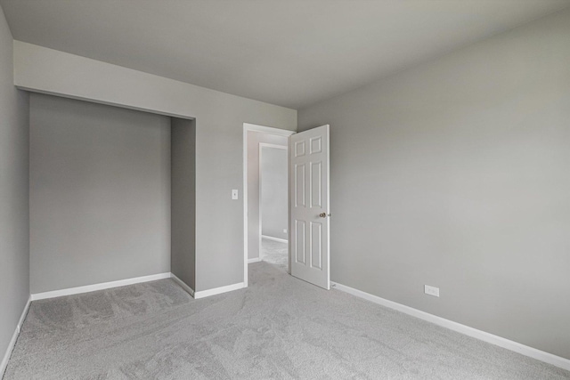 1005 Thomas Blvd, Mundelein, IL 60060 - unfurnished bedroom with baseboards and carpet