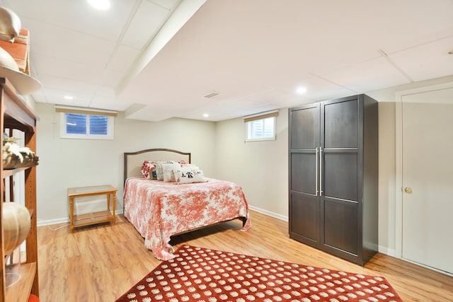 25441 N Marilyn Ln, Hawthorn Woods, IL 60047 - bedroom featuring light wood-type flooring and baseboards