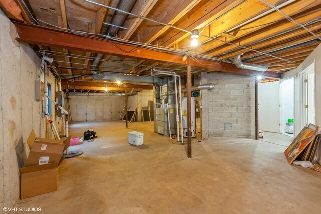 18W742 60th St, Westmont, IL 60559 - unfinished basement featuring gas water heater
