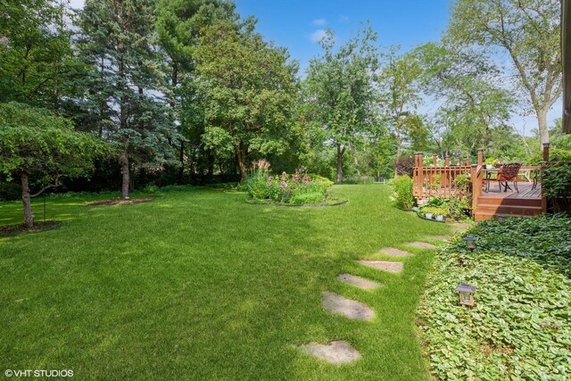 18W742 60th St, Westmont, IL 60559 - view of yard featuring a wooden deck