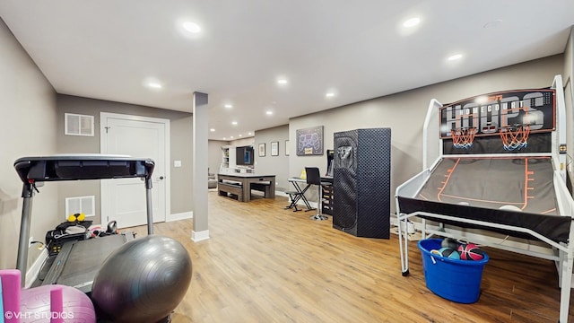 11050 Deer Haven Ln, Orland Park, IL 60467 - exercise area featuring wood finished floors, recessed lighting, and baseboards