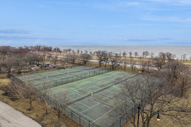 5300 S Shore Dr Unit 59, Chicago, IL 60615 - view of tennis court with fence and a water view