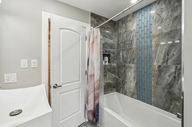 11702 Center Dr, Lemont, IL 60439 - full bathroom featuring shower / bath combo with shower curtain