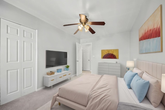 7808 Woodward Ave Unit 41-4G, Woodridge, IL 60517 - bedroom with light carpet, ceiling fan, and baseboards